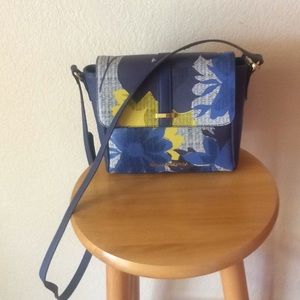 Emma&Sophia Leather Crossbody